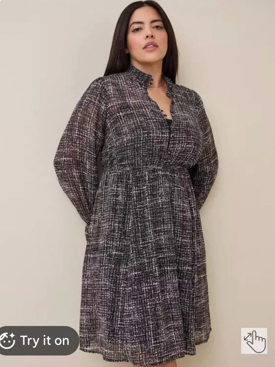 Torrid Dresses & Skirts - Torrid Dress Womens 00 / M/L Black & White Plaid Mini Mock Neck Ruffle Hem